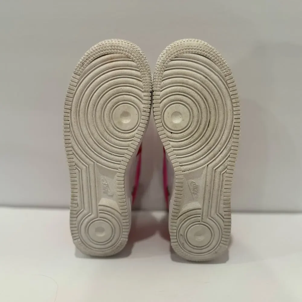 AIR FORCE 1 LOW PS Valentine's Day 2023 Youth size 4.5 - Picture 7 of 9